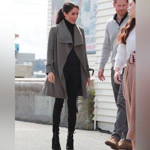 Club Monaco Ellayne trench ASO Meghan Markle